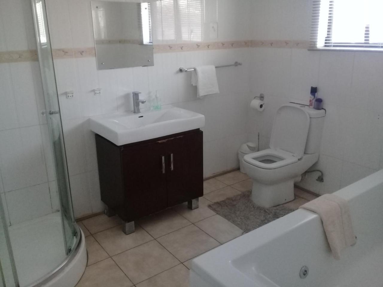Upper Room Guest House フランシスタウン エクステリア 写真